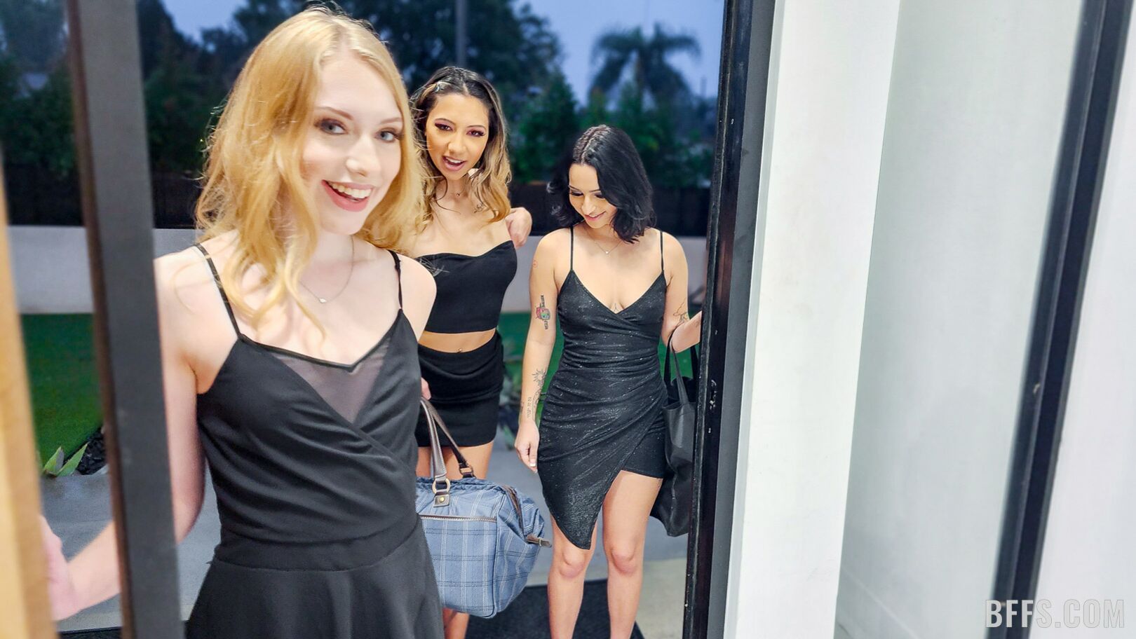 Girlfriend(s) For Rent