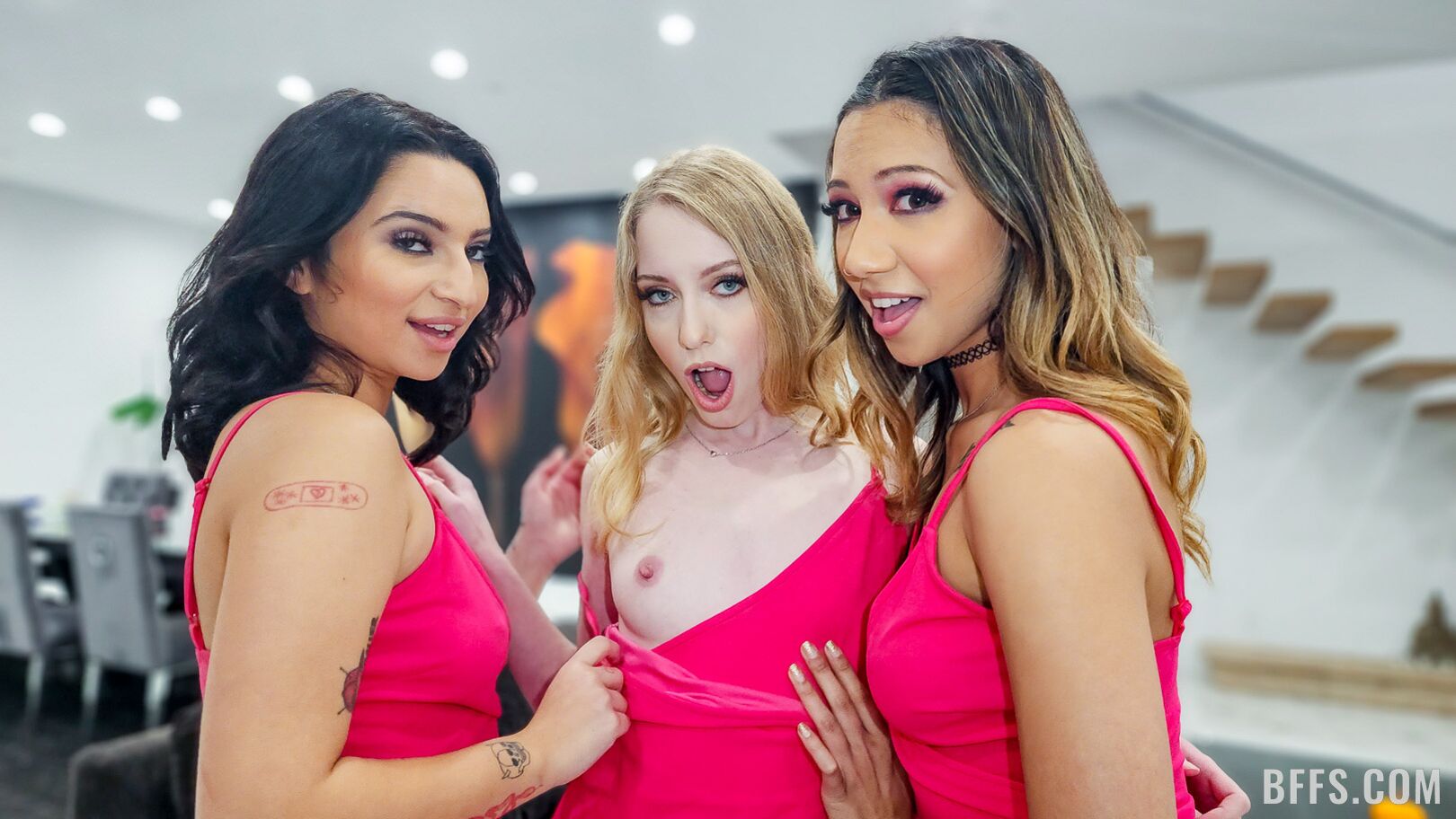 Girlfriend(s) For Rent