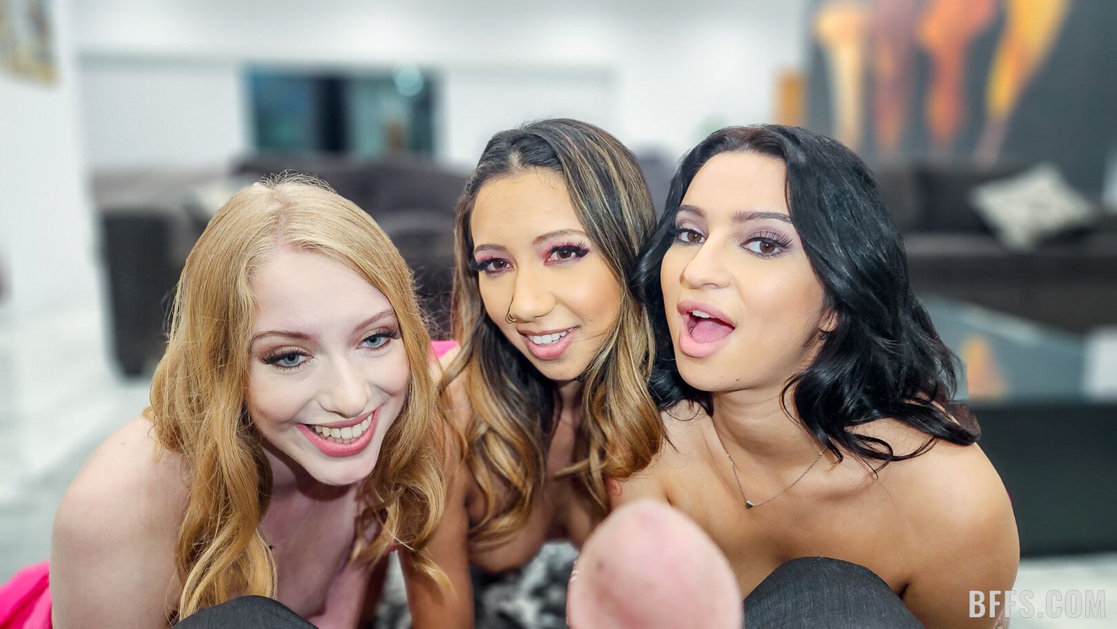 Girlfriend(s) For Rent