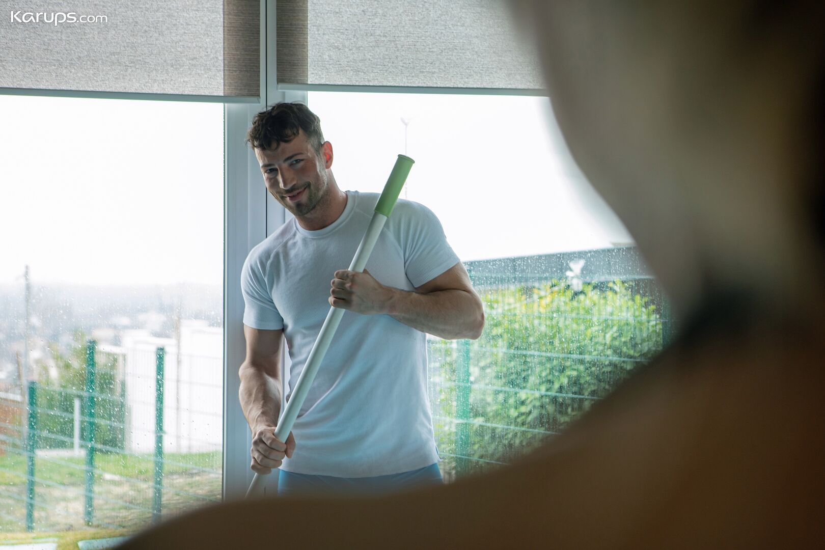 TITS IN THE SPLASH ZONE