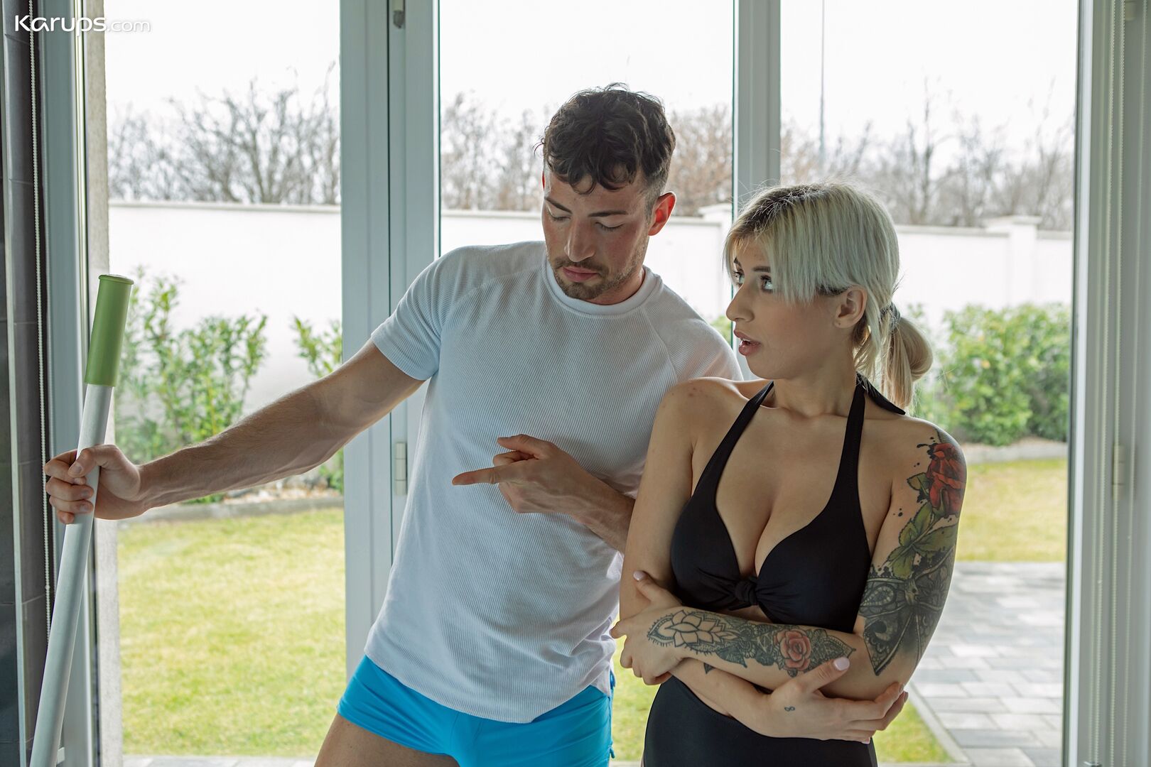 TITS IN THE SPLASH ZONE