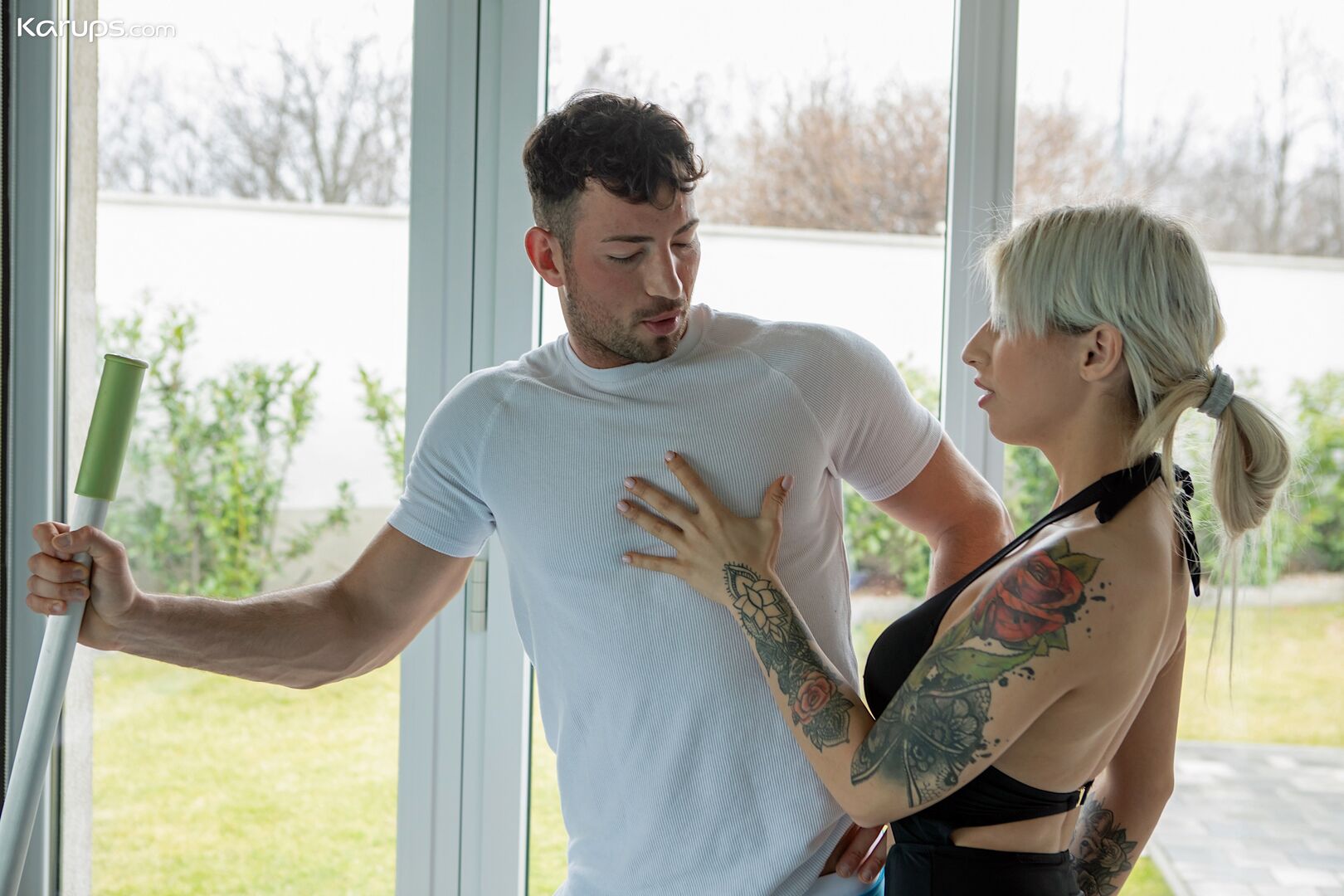 TITS IN THE SPLASH ZONE