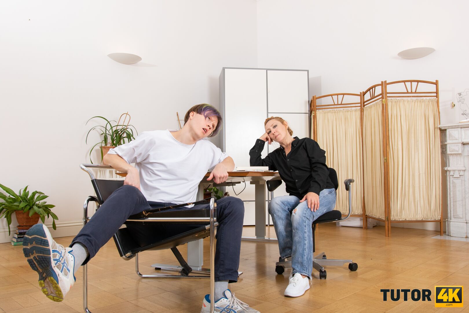 Pathetic Pretender Changed Her Clothes to Avoid My Cock... Didn't Work!