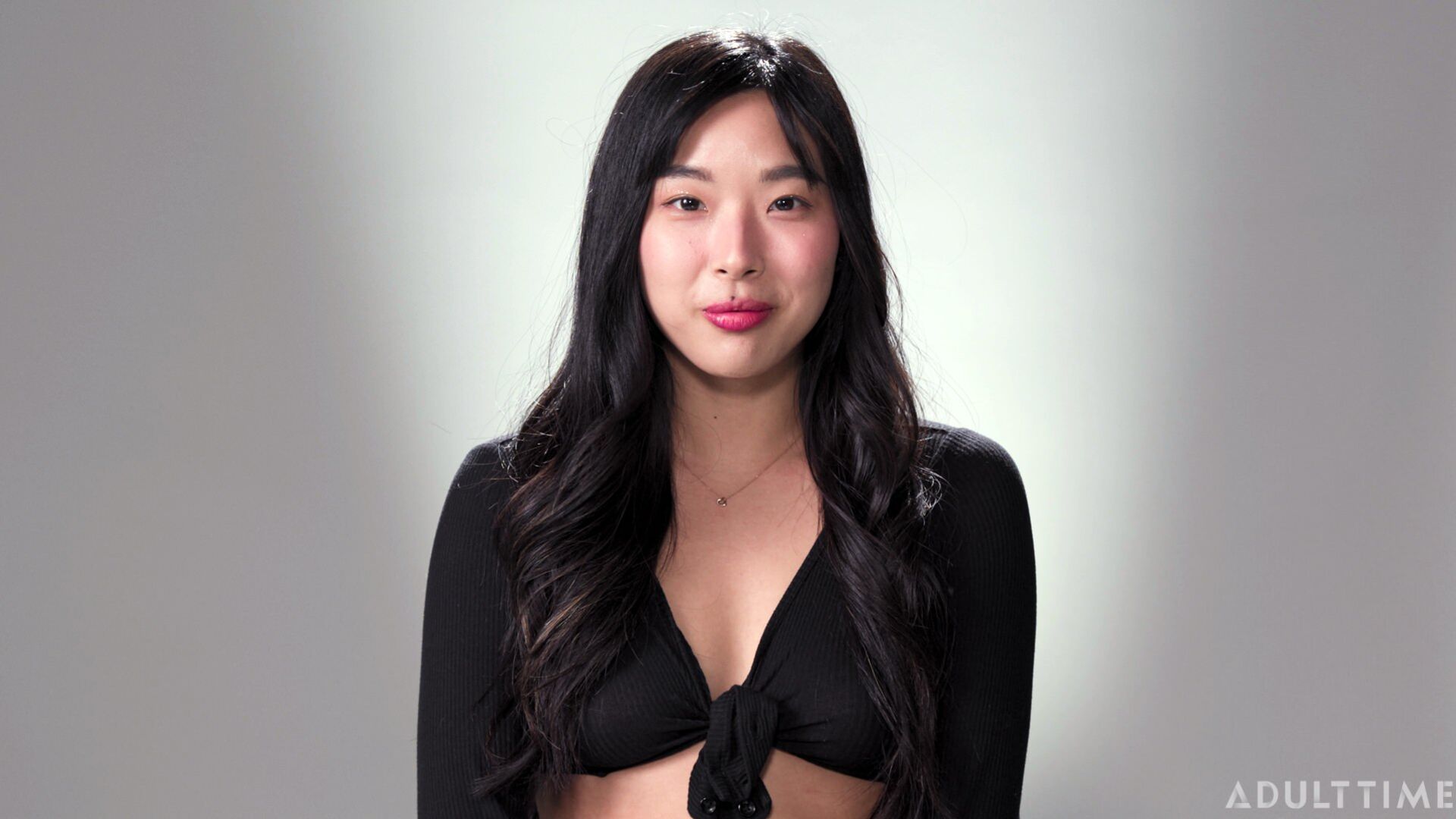 How Women Orgasm - Elle Lee