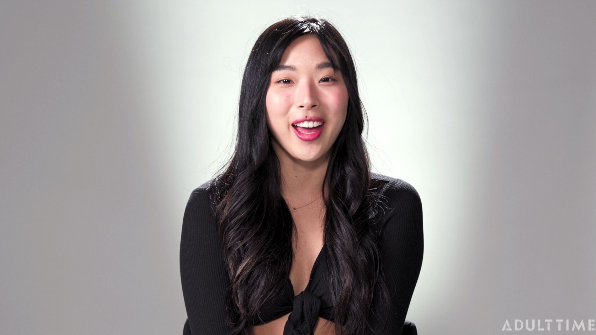 How Women Orgasm - Elle Lee