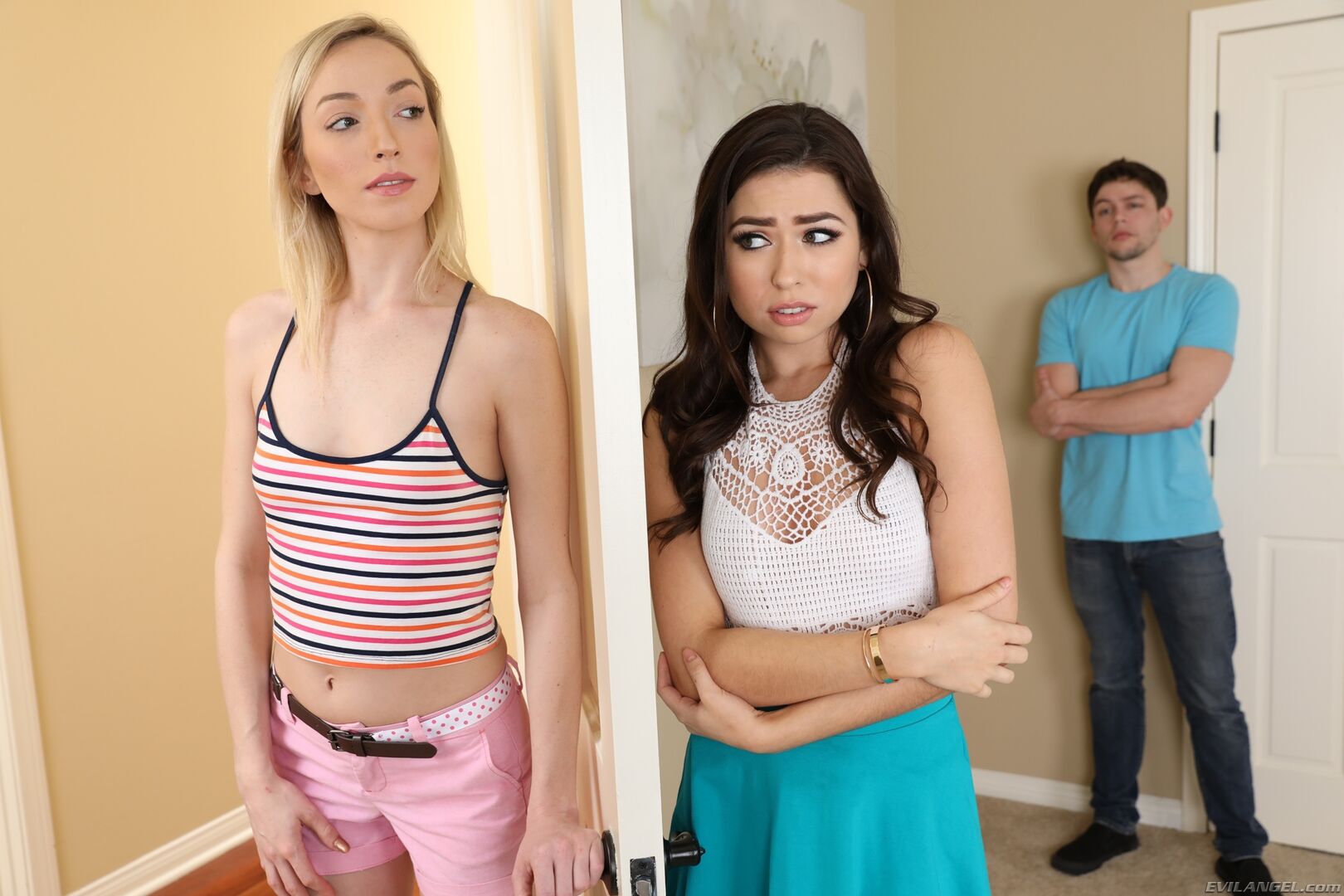 Cheating Whore's Behavior