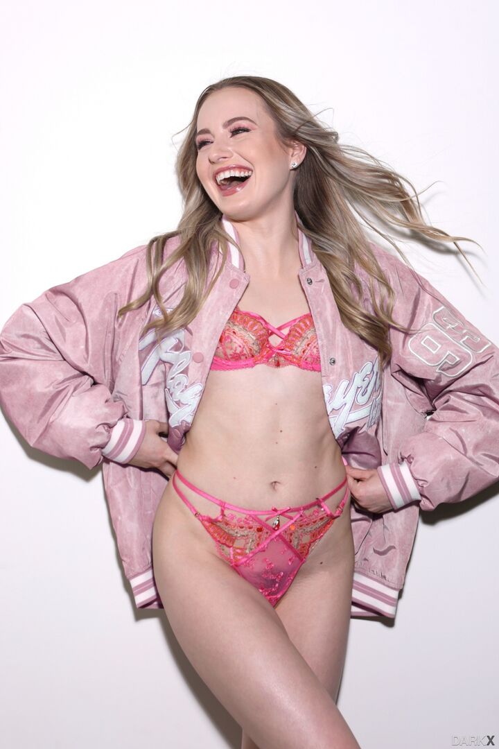 Petite Scarlet Sage Gets Used Like A Sextoy