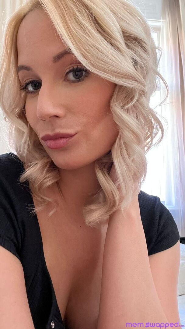 Remembering The College Days - S2:E7