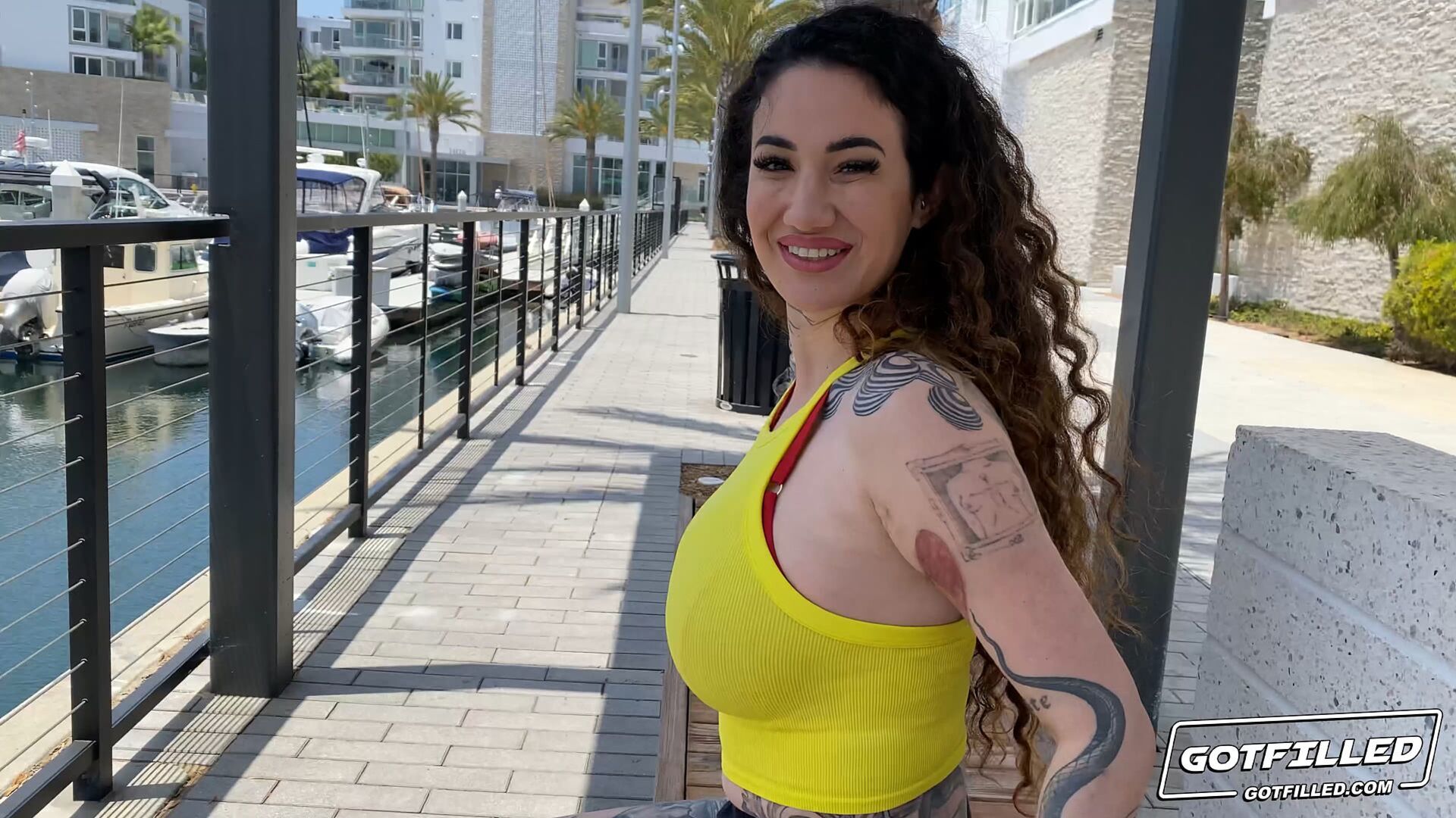 Filling Up Arabelle's Ass