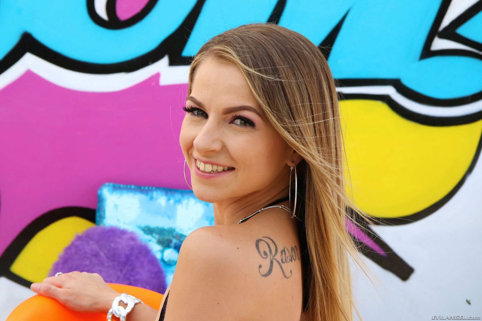 ALANA'S PUCKERED ANUS PORKED TO GAPING