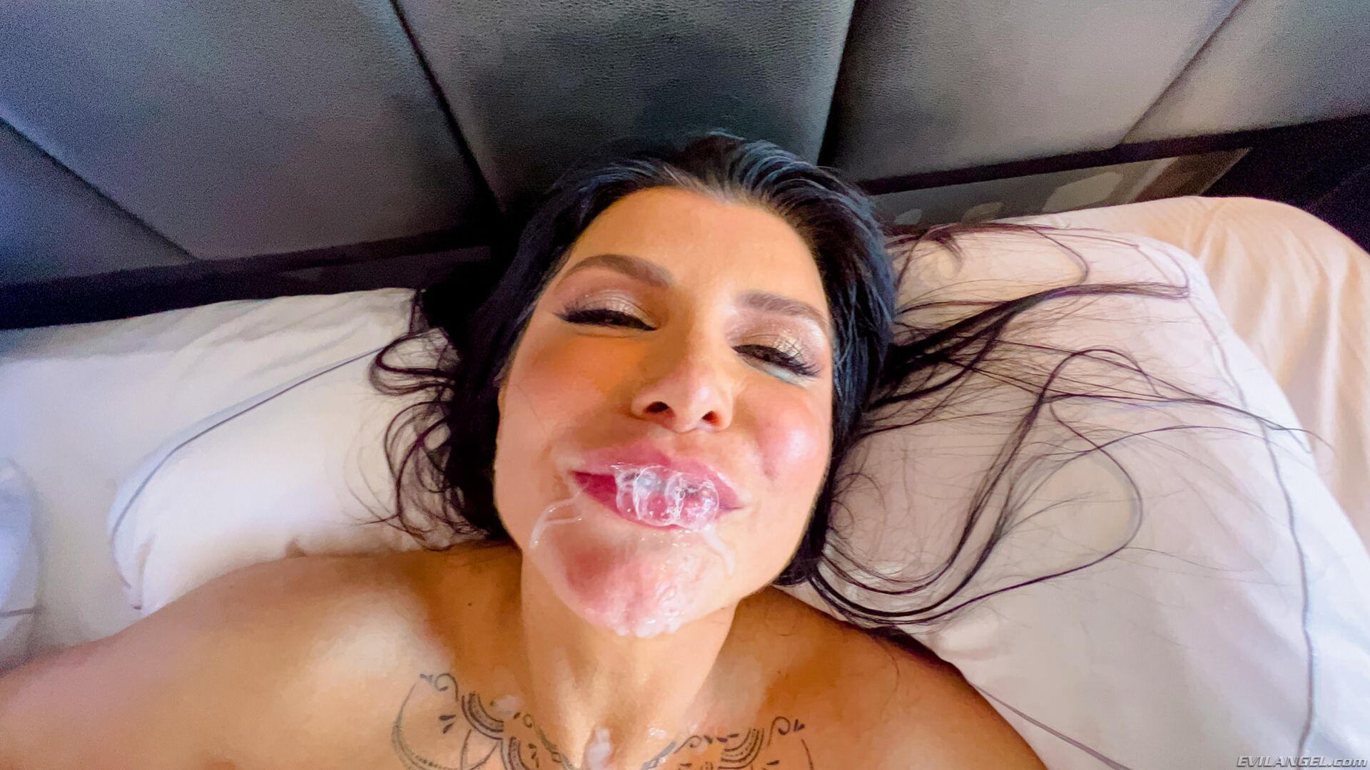 ROMI RAIN Private Date POV With Mick