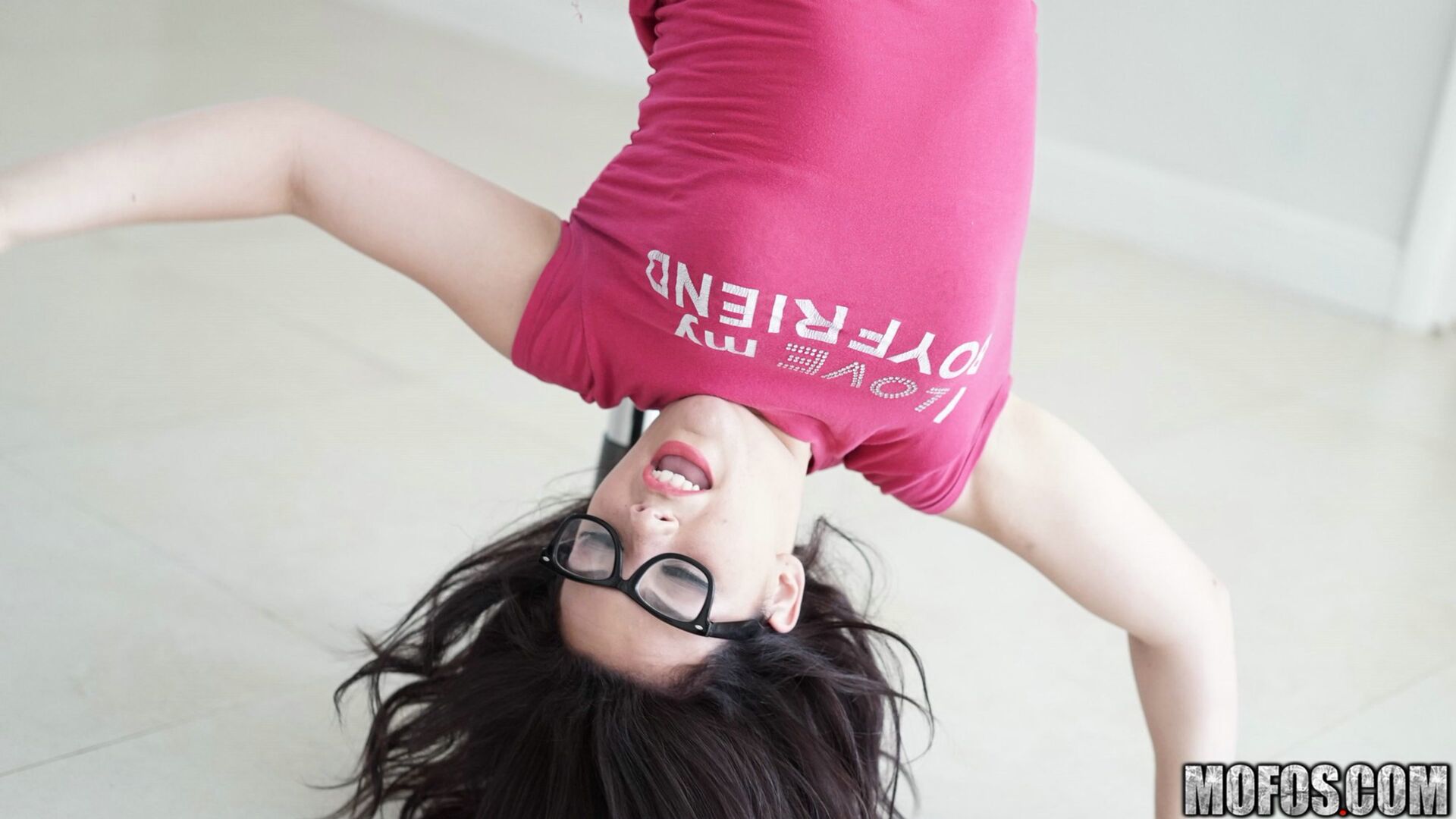 Cheating Latina Works the Pole