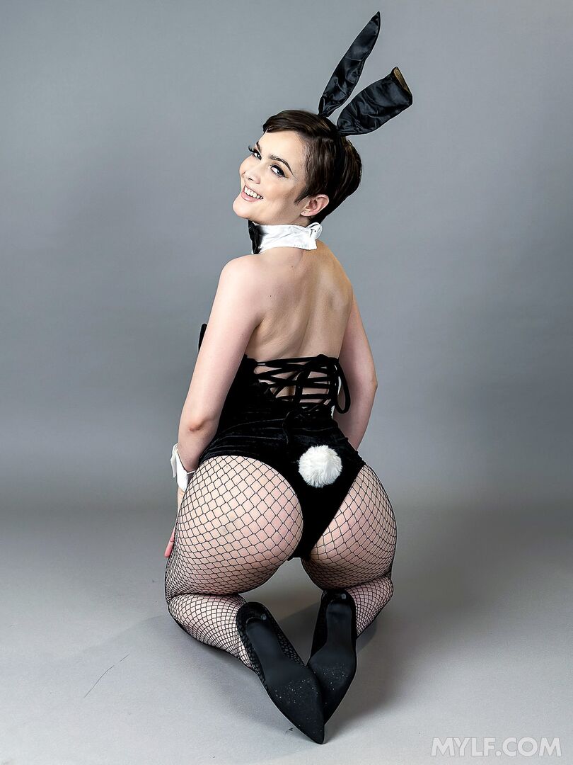 The House Bunny (VIP Early Access)