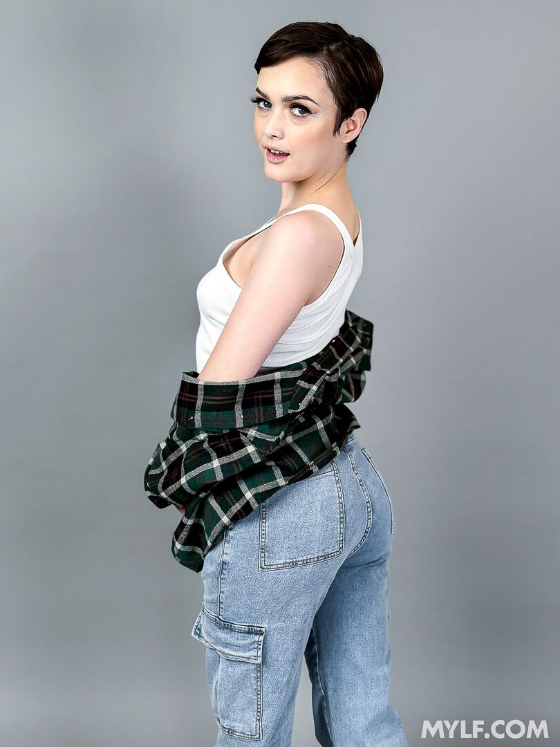 The House Bunny (VIP Early Access)