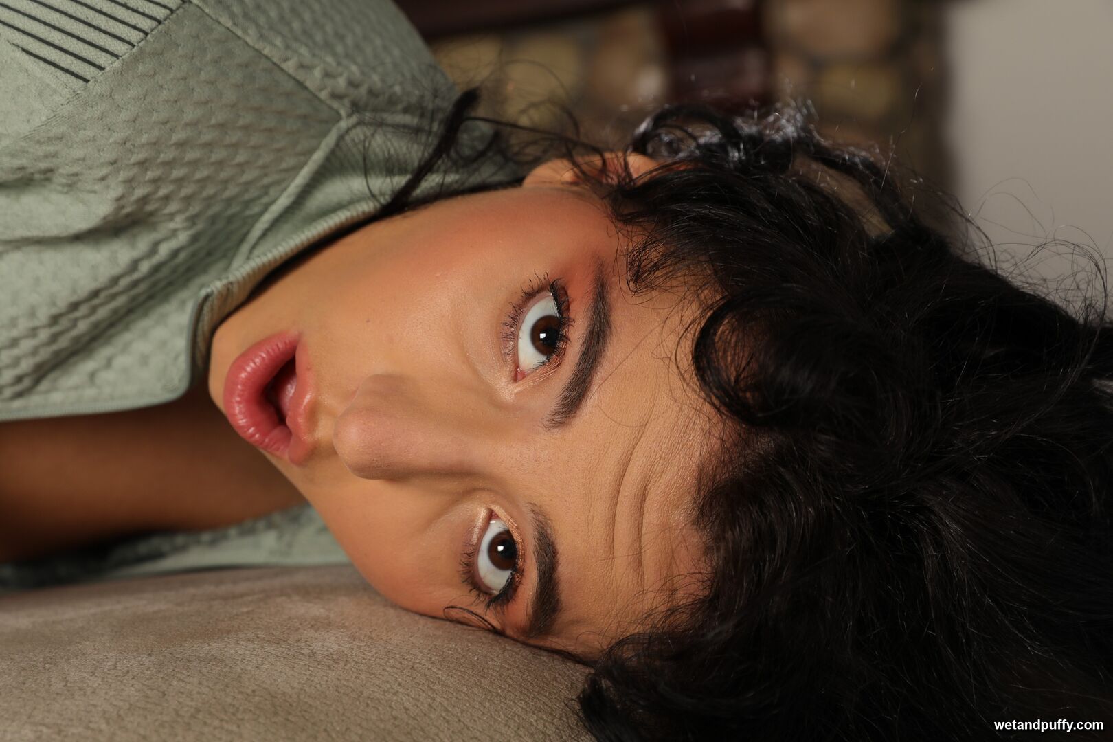 MINI MITZI — PETITE PLEASURE