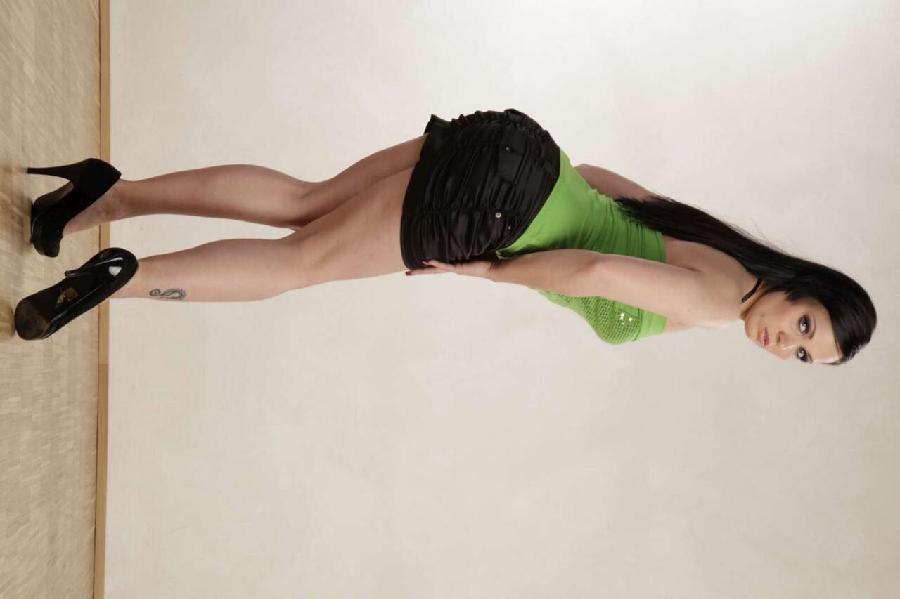 Ally Style loves cock