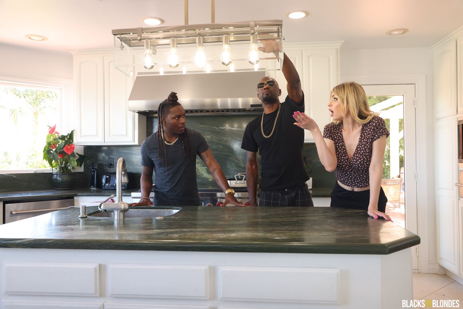 REALTOR GRAYCEE BAYBEE IS DOWN FOR A DP