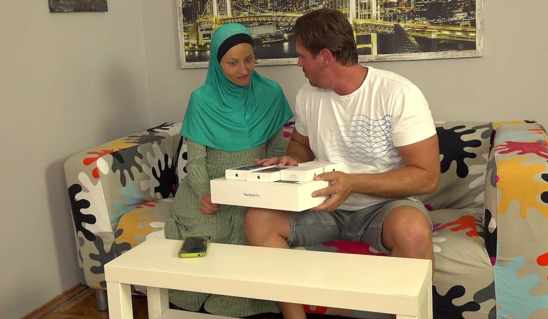 Hot chick in hijab gets some rod in her