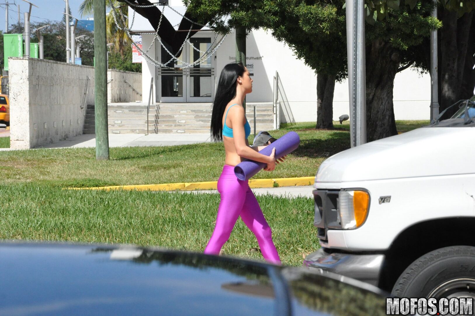 Tappin That Yoga Booty