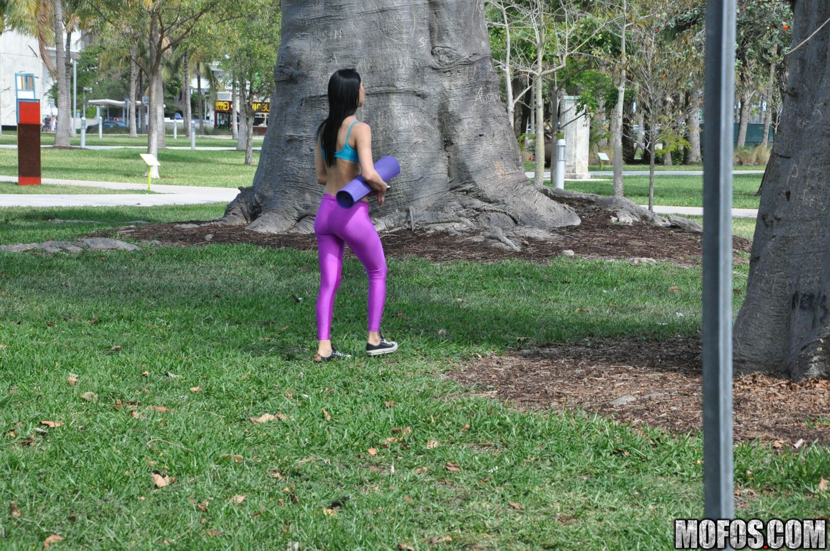 Tappin That Yoga Booty