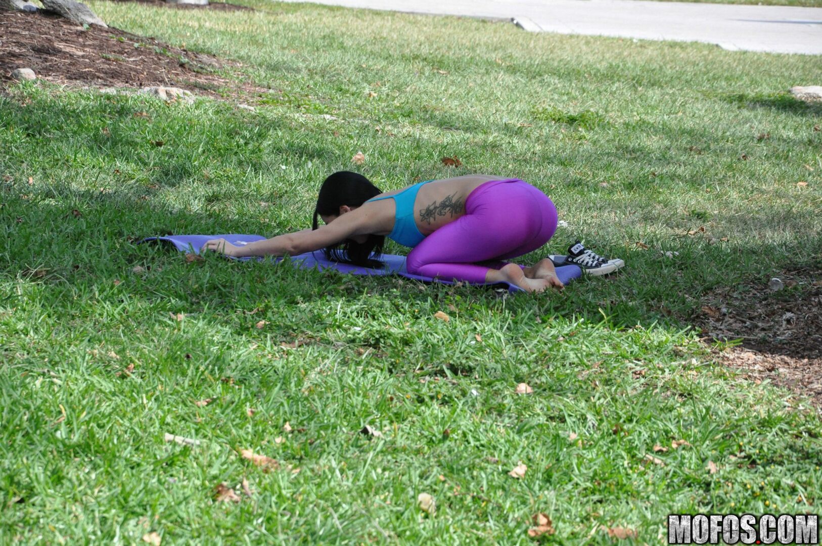 Tappin That Yoga Booty