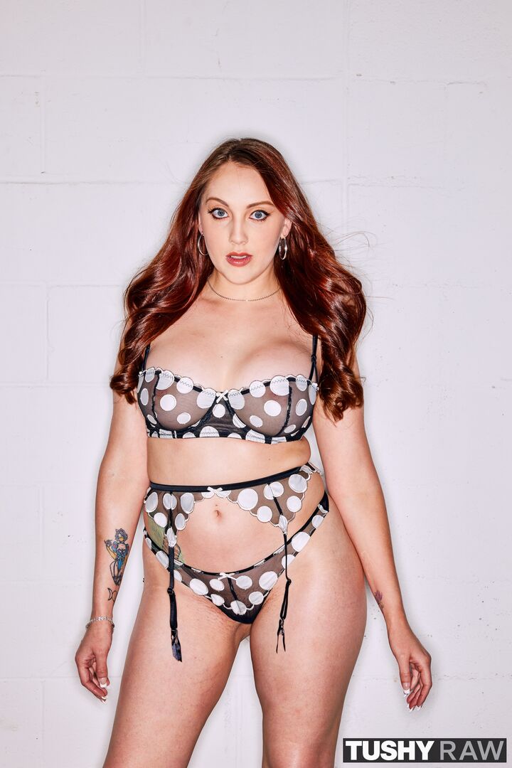 Anal Crazy Nickey Huntsman In Tushy Raw First Appearance