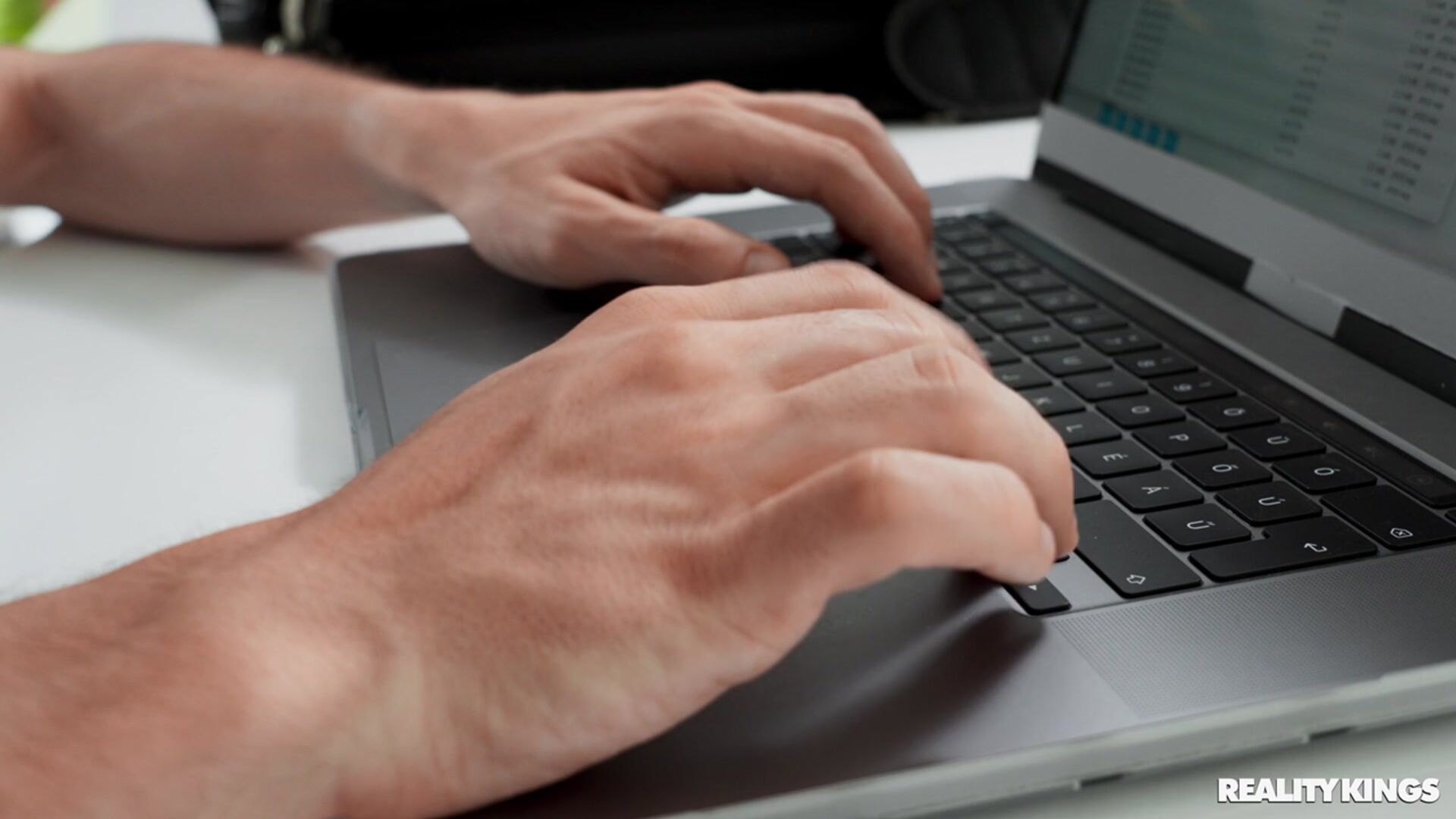 Finding A MILF's Nudes