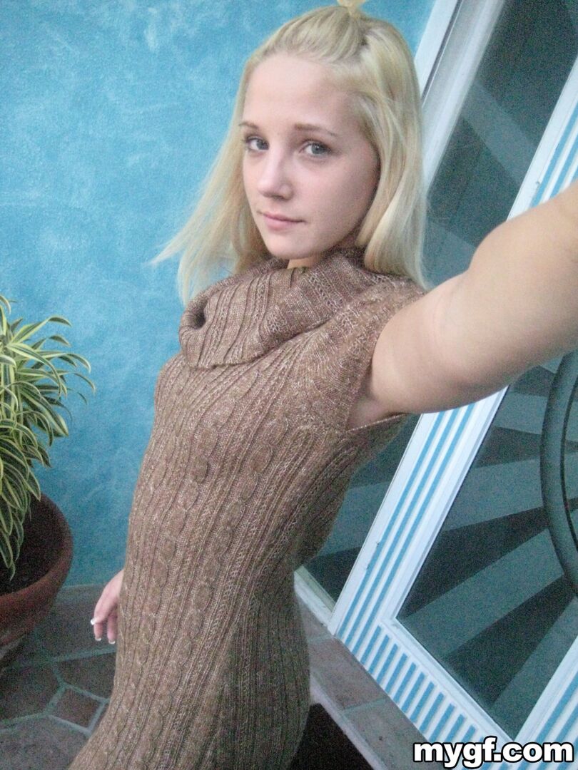 Blondie Takes The Dick