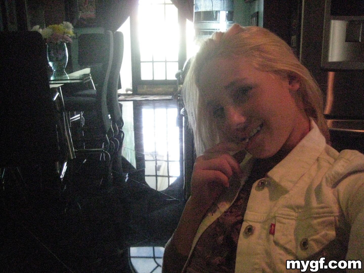 Blondie Takes The Dick