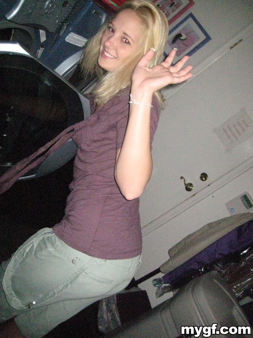 Blondie Takes The Dick