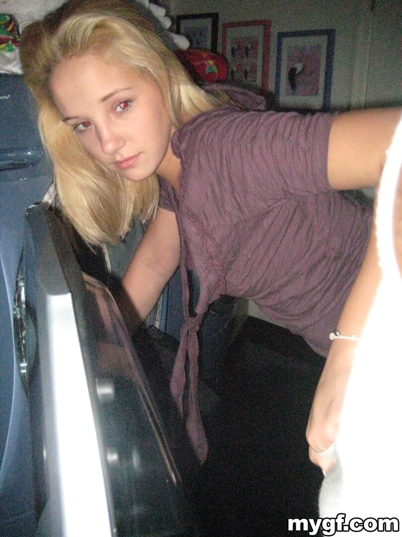 Blondie Takes The Dick