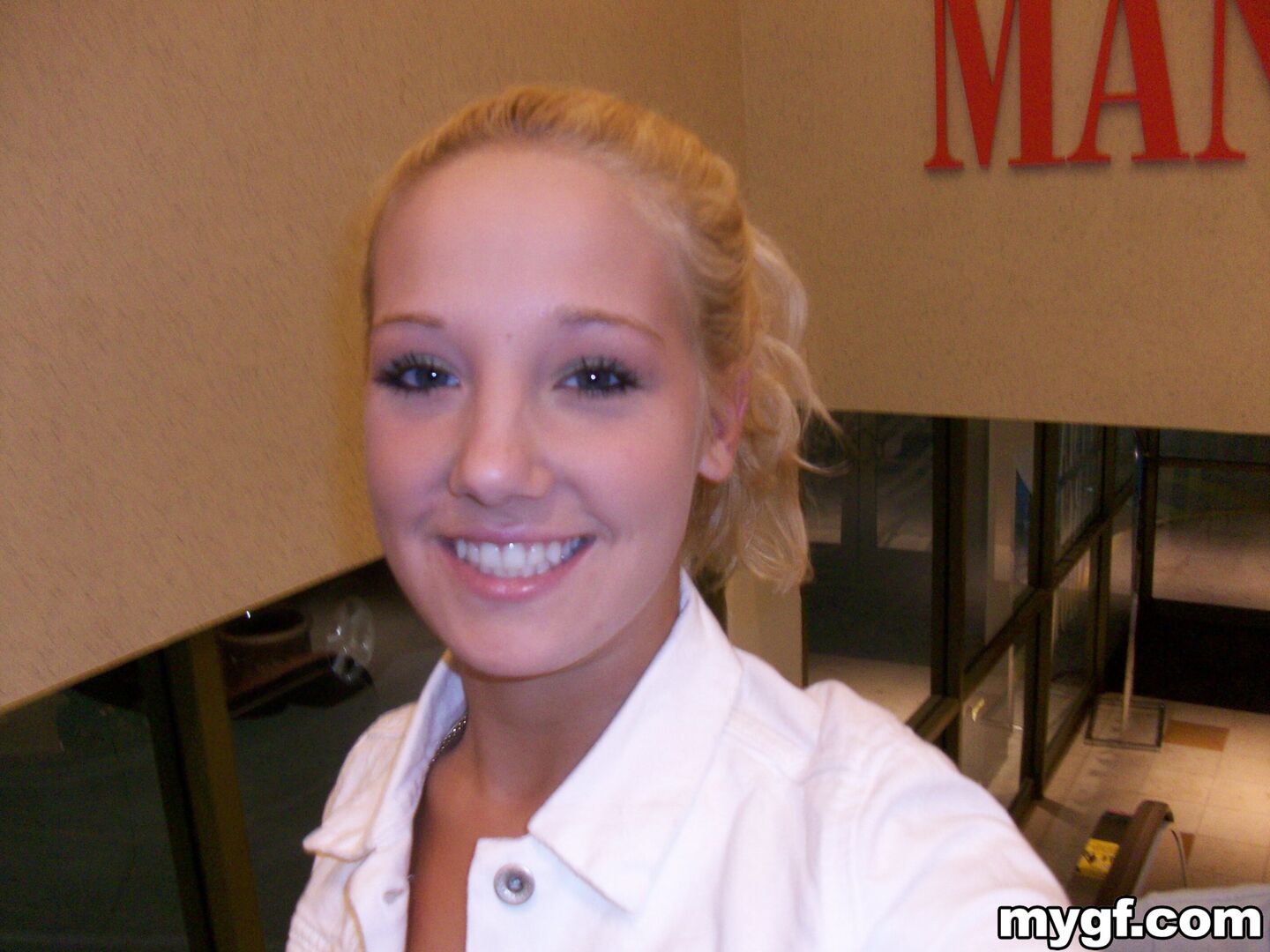 Blondie Takes The Dick