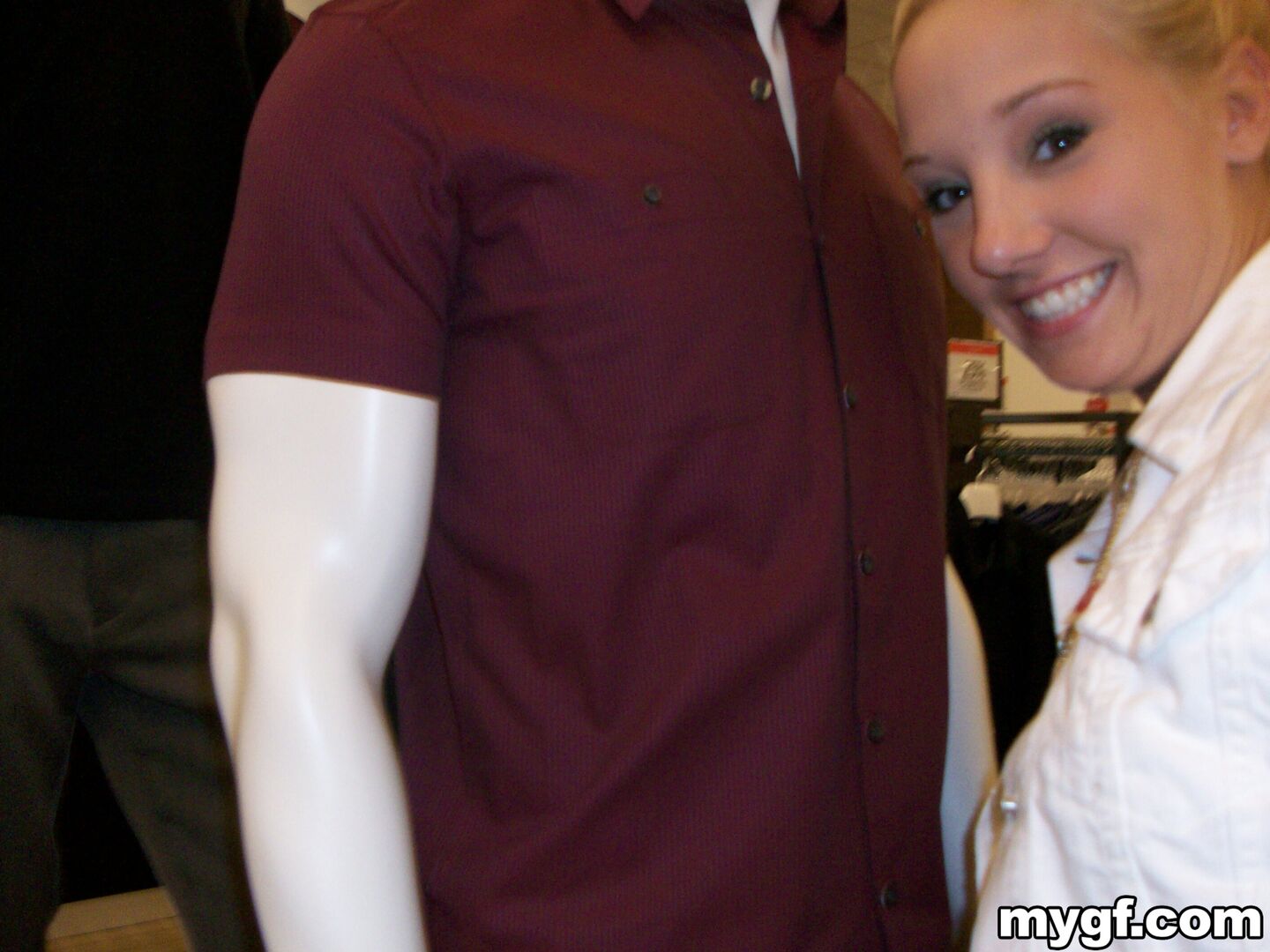 Blondie Takes The Dick