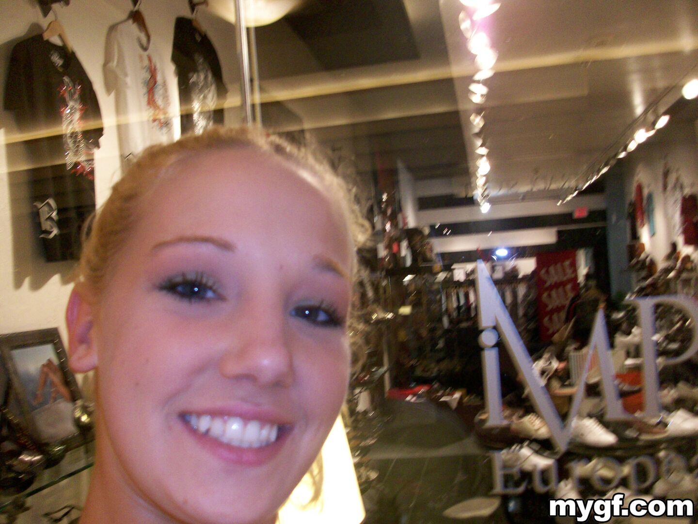 Blondie Takes The Dick