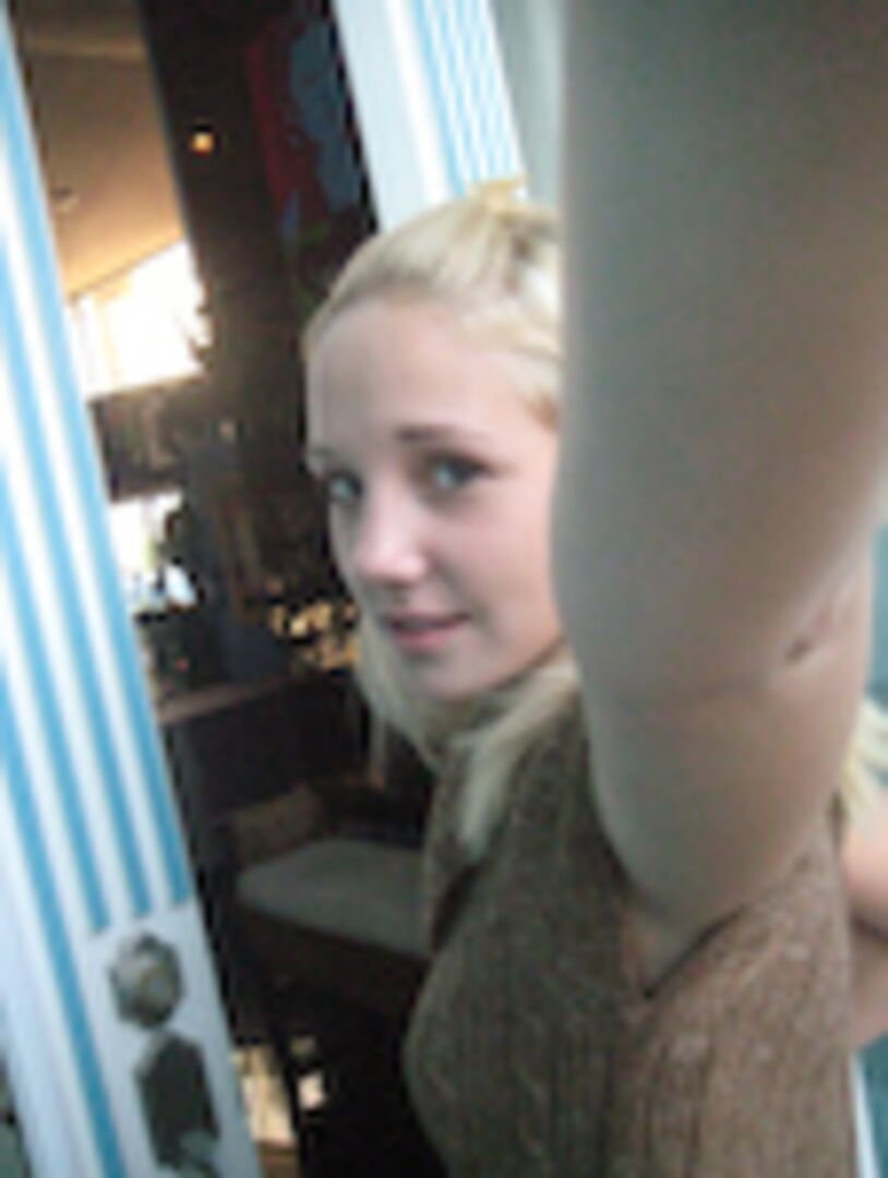 Blondie Takes The Dick