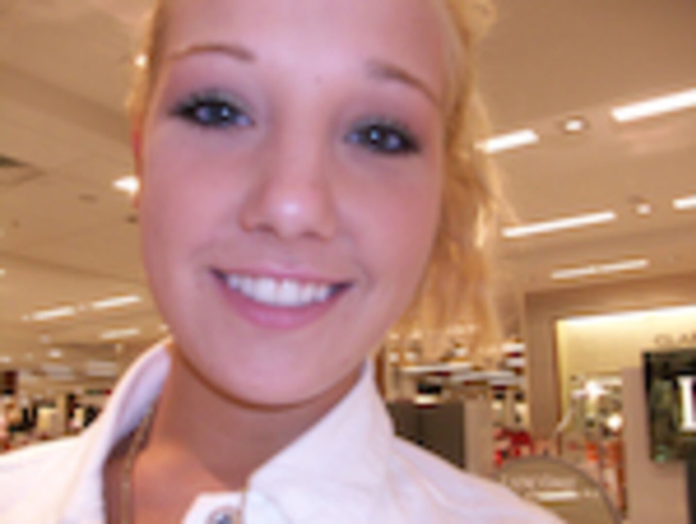 Blondie Takes The Dick