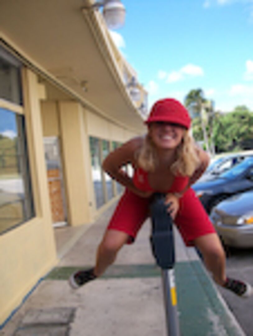 Blondie Takes The Dick