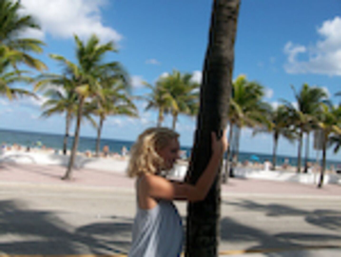 Blondie Takes The Dick