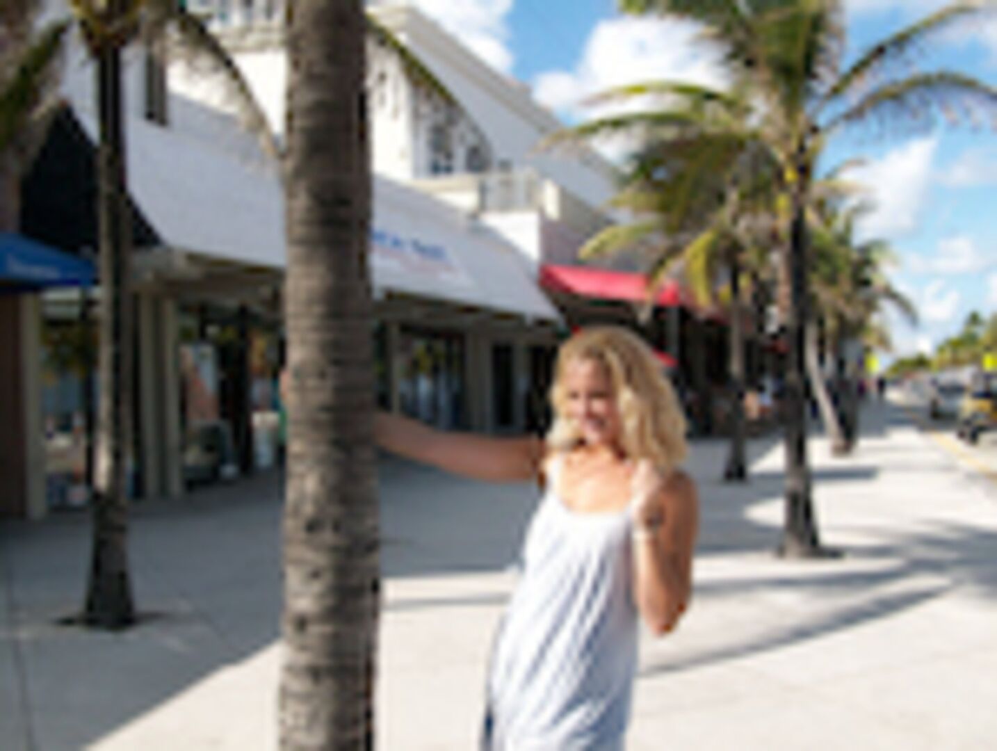 Blondie Takes The Dick