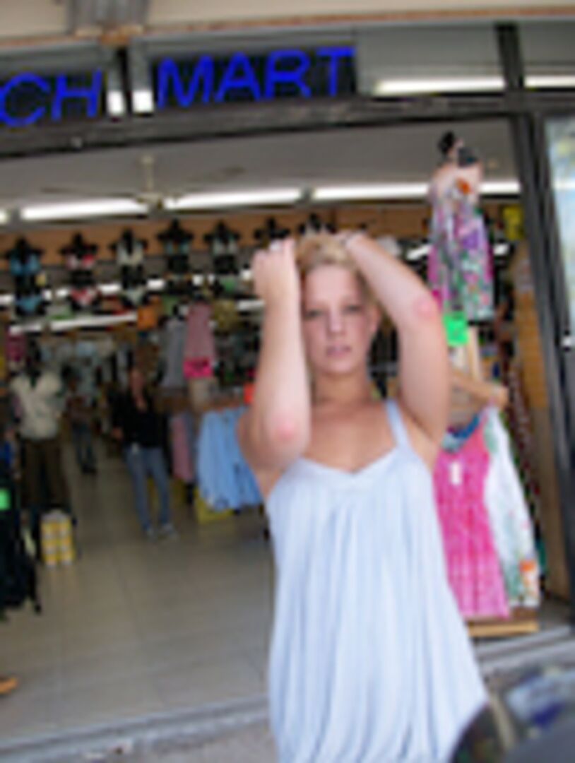 Blondie Takes The Dick