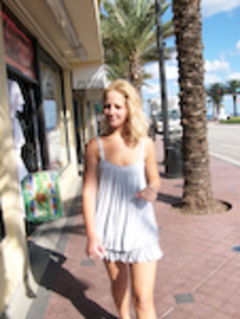 Blondie Takes The Dick