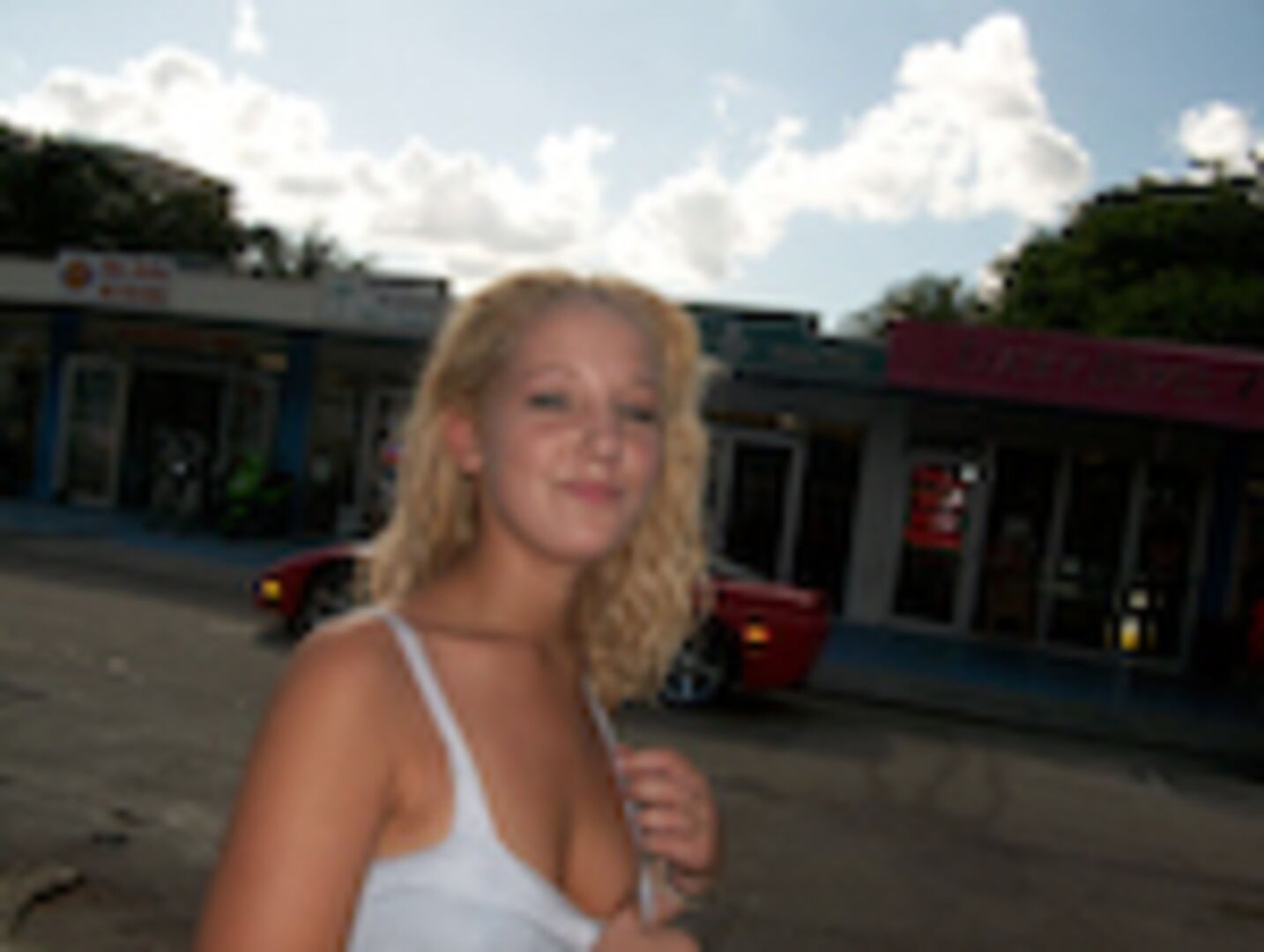 Blondie Takes The Dick