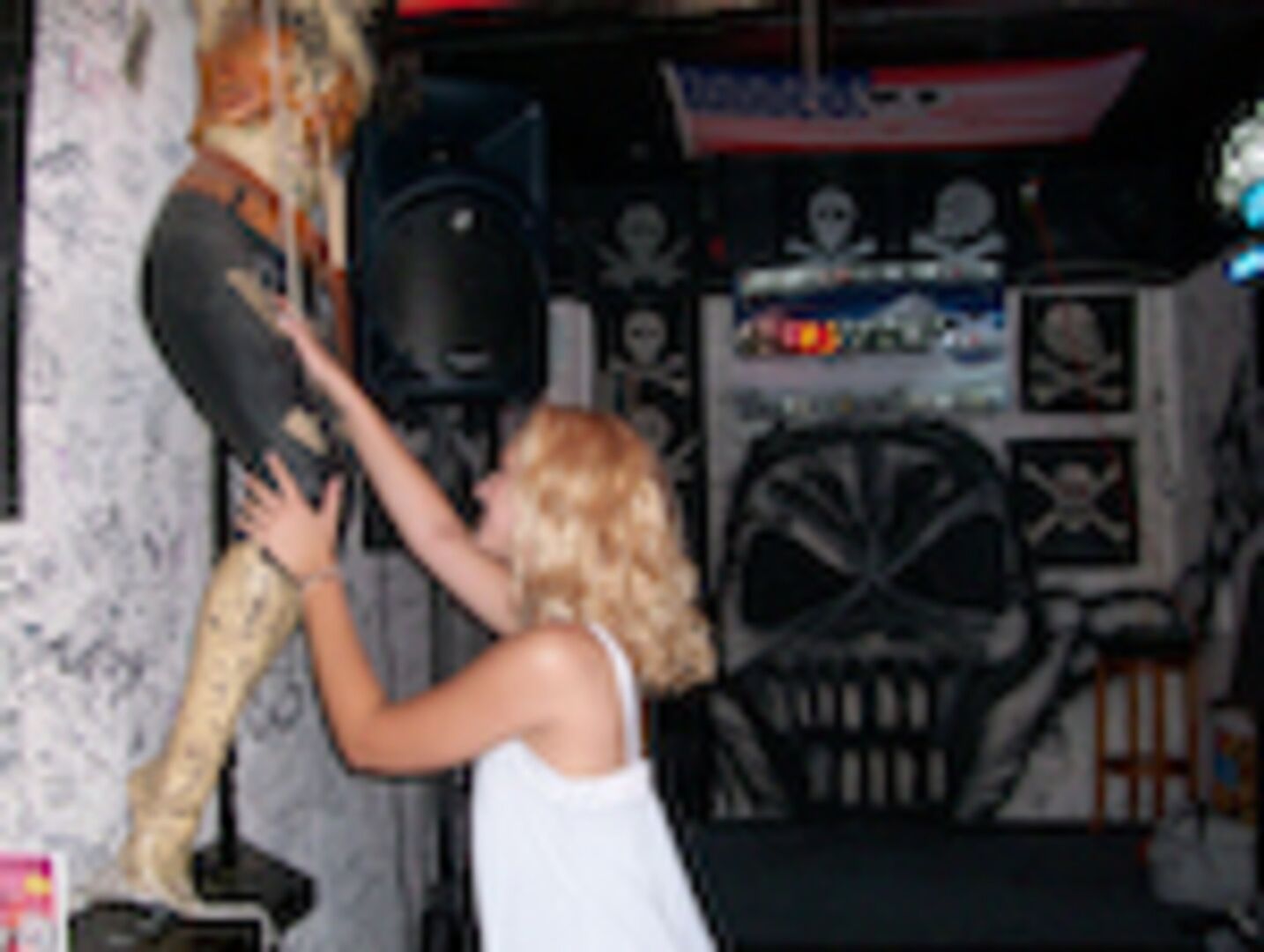 Blondie Takes The Dick