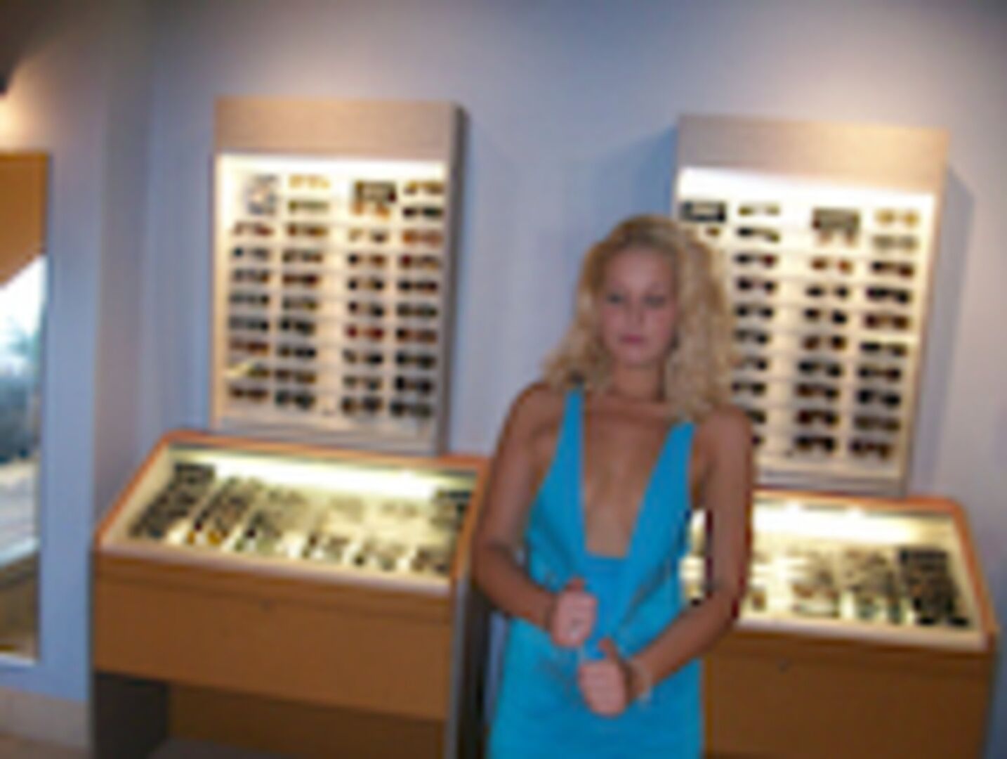 Blondie Takes The Dick