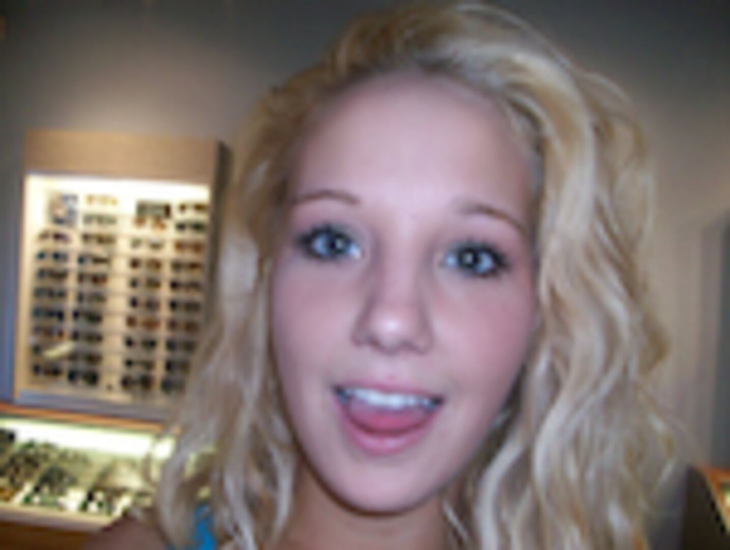 Blondie Takes The Dick