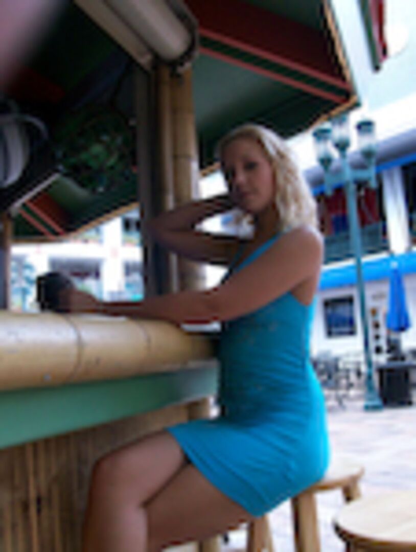 Blondie Takes The Dick