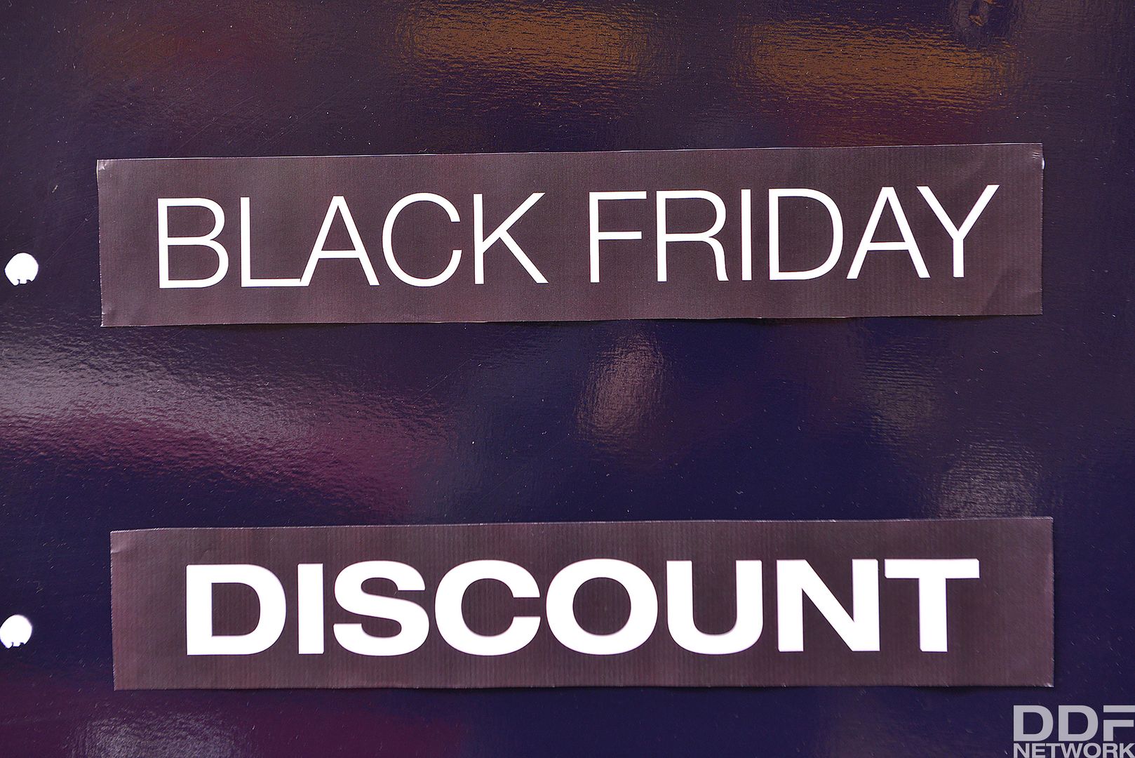 Blow Out Deal - Salesgirl Gets Her Ass And Pussy Stuffed In Store