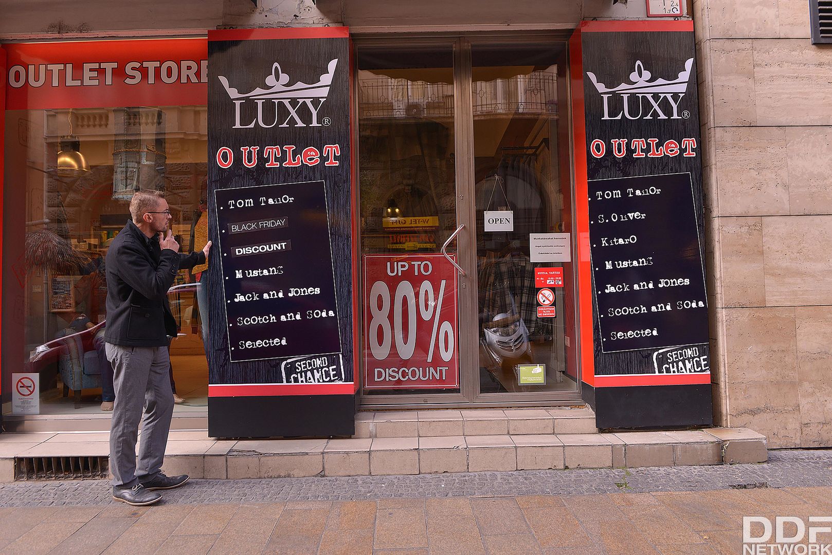 Blow Out Deal - Salesgirl Gets Her Ass And Pussy Stuffed In Store