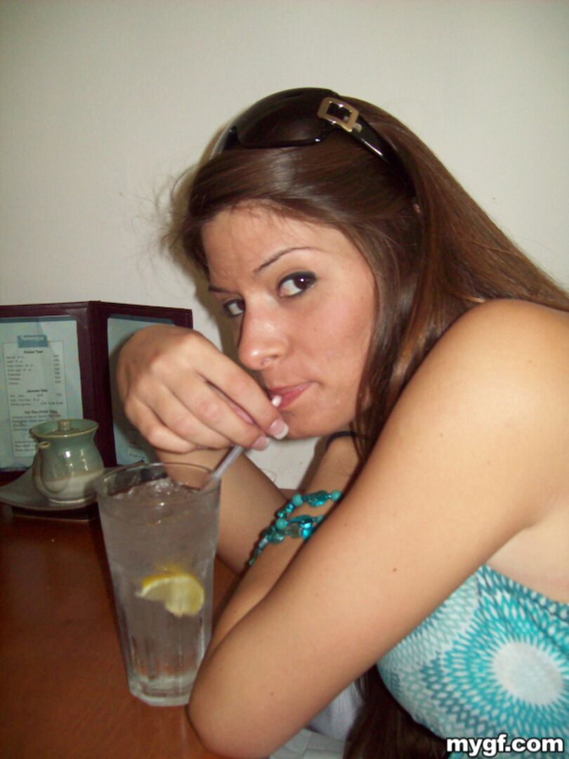 Beautiful Girl Loves Sexy Time