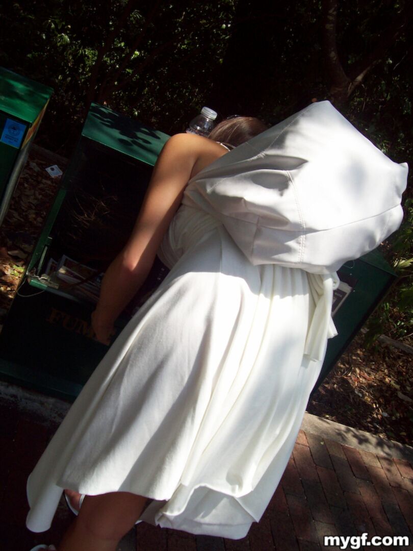 Beautiful Girl Loves Sexy Time